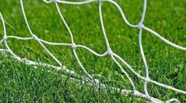 1 maçta kendi kalesine 5 gol attı!