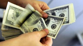 Dolarda aşağı eğilim sürüyor