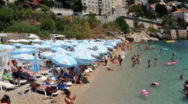 Sahildeki otellerde yer kalmadı!