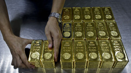 Altın onsu 13 ayın zirvesinde