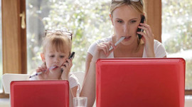 Çalışan kadına 6 yıl erken emeklilik