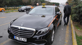 Atatürk Havalimanı'nda 350 bin liralık taksi