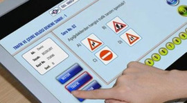 Ehliyet sınavında tablet dönemi