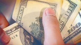 Dolar yükselişini sürdürüyor