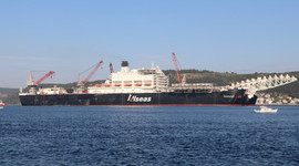 Dünyanın en büyüğü İstanbul Boğazı'ndan geçiyor