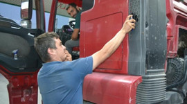 Aracını bakın nasıl çalıştırdı!