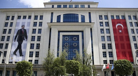 AK Parti'den belediyelere 'dolar' talimatı