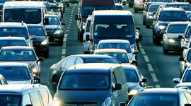 Hafif ticari araç satışları fren yaptı