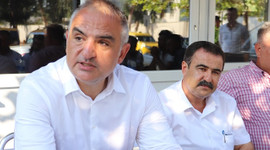 Bakan Ersoy: Futbolcu gibi transfer edilmeli