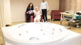 Devlet hastanesinde jakuzide doğum: 5 yıldızlı otel konforunda