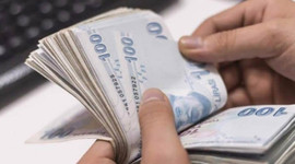 Seyahatlere servet harcandı!