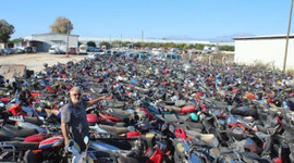 On binden fazlası terk edildi