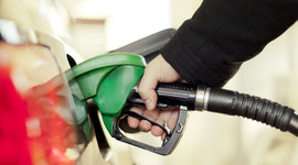 Benzin fiyatında yeni indirim