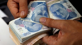 Asgari ücretli komisyona girdi