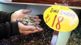 Kuruyemişçileri sevindirdi