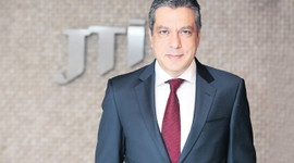 Dev şirketin genel müdürü havuzda fenalaşıp hayatını kaybetti