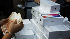 iPhone ucuzlayınca hücum ettiler