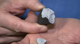 Antarktika'dan topladığı 3 taşla uzaya ışık tutacak