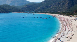 Turizm merkezlerinde bayram bereketi