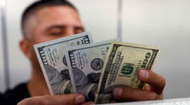 Tarihte bir ilk: 100 dolar sayısı 1 doları aştı