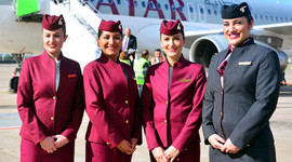 Katar'ın kabin görevlisi alım başvuruları başladı, maaş ortalaması da belli oldu