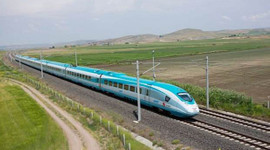 Bakan müjdeyi verdi! Kırıkkale'ye hızlı tren geliyor