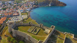 Gökçeada ve Bozcaada kendi elektriğini üretecek