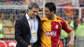 Yanal'dan Arda'ya sürpriz telefon!