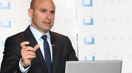 Fon piyasasında Ünlü devrim