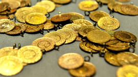 Altın hızlı yükselişini durduruyor