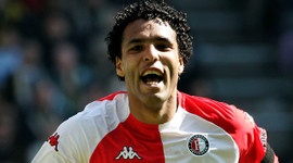 Hooijdonk çılgına döndü!