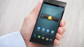 Türkiye'nin ilk 4G telefonu satışa çıkıyor!