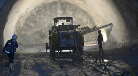 Zigana Tüneli'nde sona yaklaşıldı
