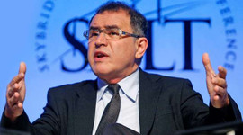 Roubini'den faiz tahmini: İlk faiz artışı Temmuz 2015’te