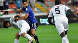 Galatasaray Yasin Öztekin'i borsaya bildirdi