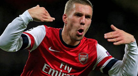 Varsa yoksa Podolski!