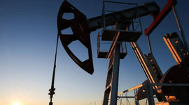 Petrol 100 doların altını gördü