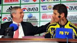 Aziz Yıldırım'dan Emre Belözoğlu'na teklif