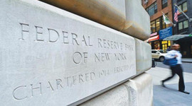 Fed: Bankalardaki mevduat çıkışları kredi koşullarında baskı oluşturabilir