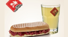 Dilli kaşarlı kavga!