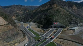 Ulaştırma Bakanı Uraloğlu: Yeni Zigana Tüneli'nden 1.5 ayda 251 bin araç geçti