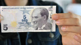 Piyasada 5 liralık banknot kalmadı!