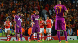 "Sneijder 4-5 aydır para alamıyor"