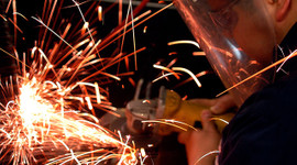 Sanayi üretimi yıllık bazda yükseldi