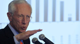 Fischer doların değerlenmesinden memnun