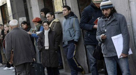 İşsizlik çift haneye yaklaştı