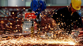 Sanayi üretimi eylülde % 2.2 arttı