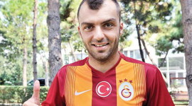 Pandev, G.Saray'a resti çekti!