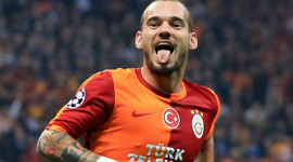 Sneijder patladı! "Deli miyim?"