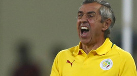 Demba Ba'nın ahı, Giresse'i gönderdi